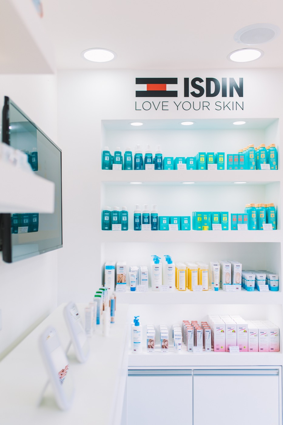 Isdin — Pop Up Store — foto 1