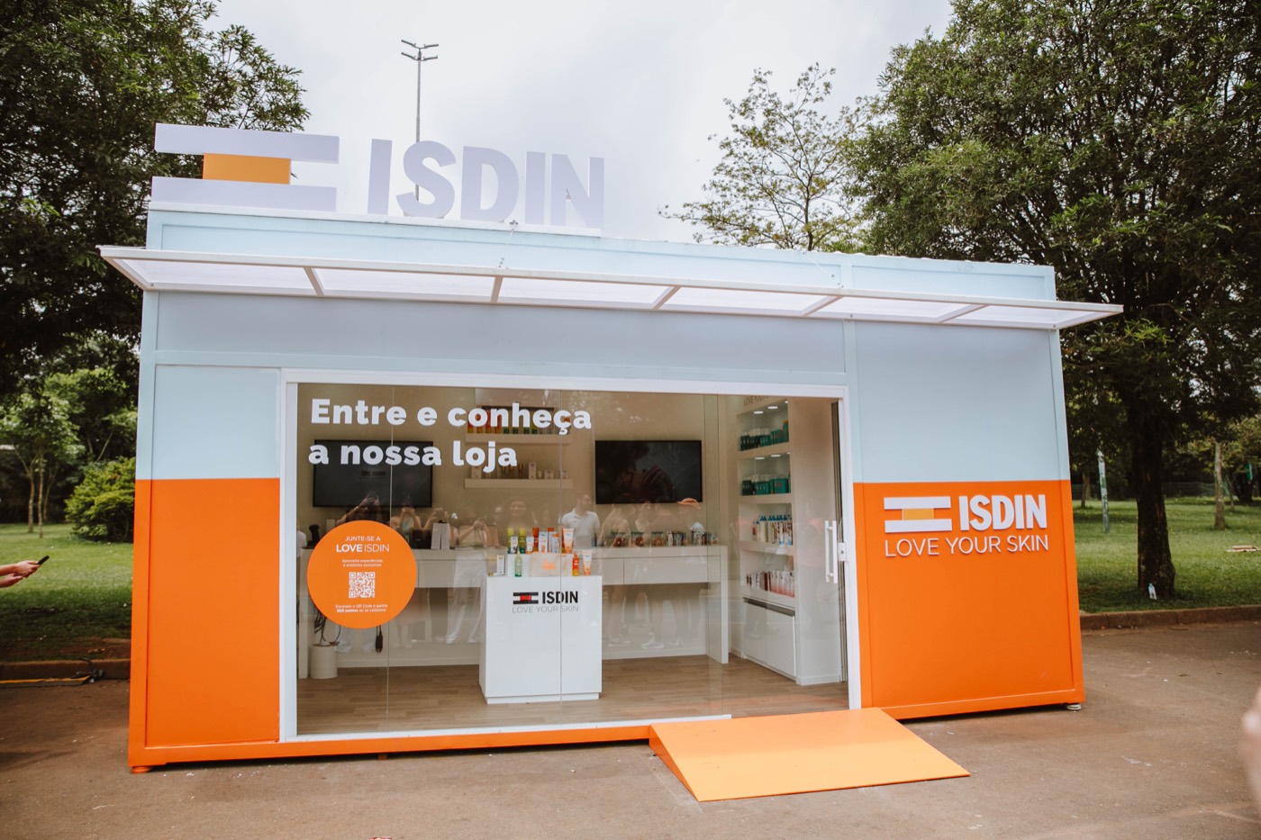 Isdin — Pop Up Store — foto 9